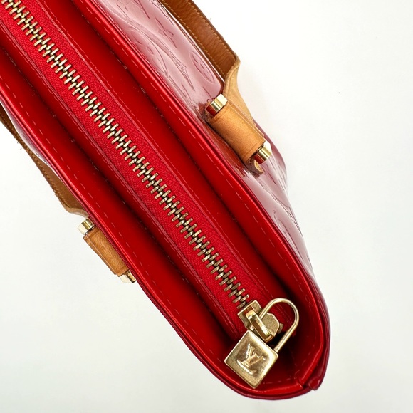 Authentic Louis Vuitton Red Houston Vernis Leather Tote Bag - Picture 6 of 16